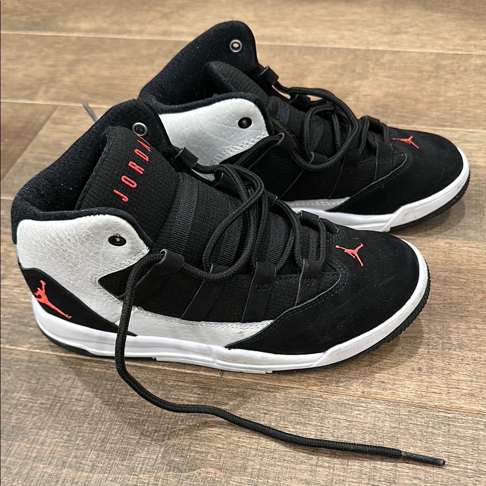 Jordan Kids Black and White Sneakers